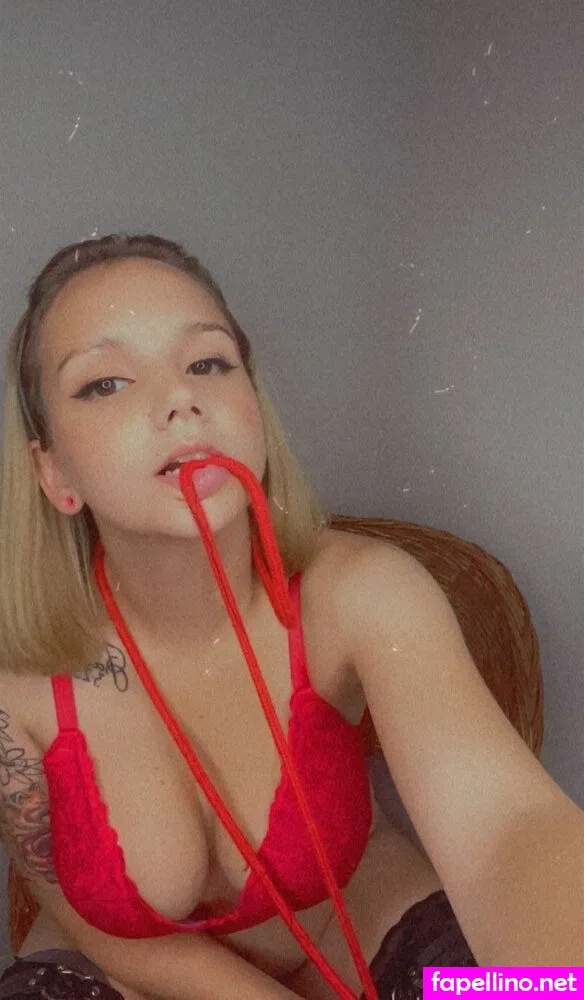 Dominatrixlenna, misslennaskye Leaked Nude Picture #RL1GFs4vLB