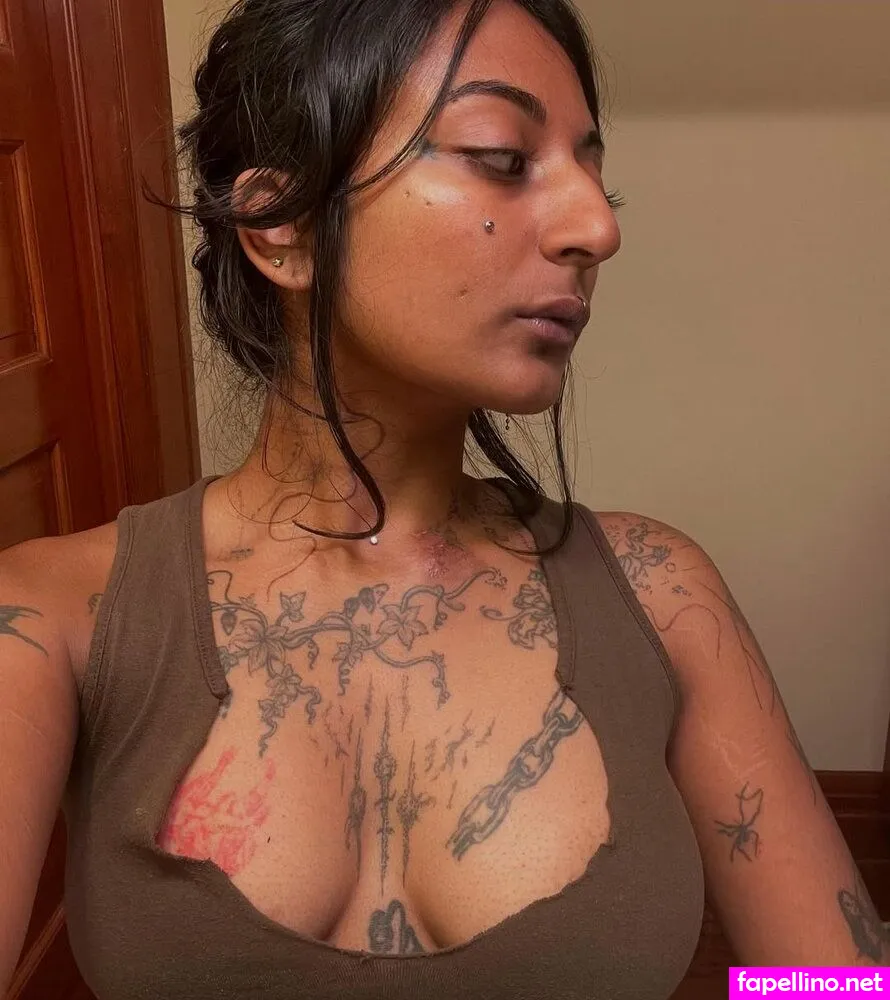 Missparaskeva, missprankz Leaked Nude Picture #dN9jVg7CbK
