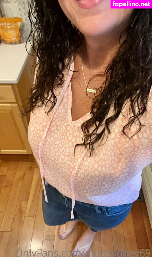 Miss_sydney18, misssydney69 Leaked Nude Picture #9ZbSsU2Qj5