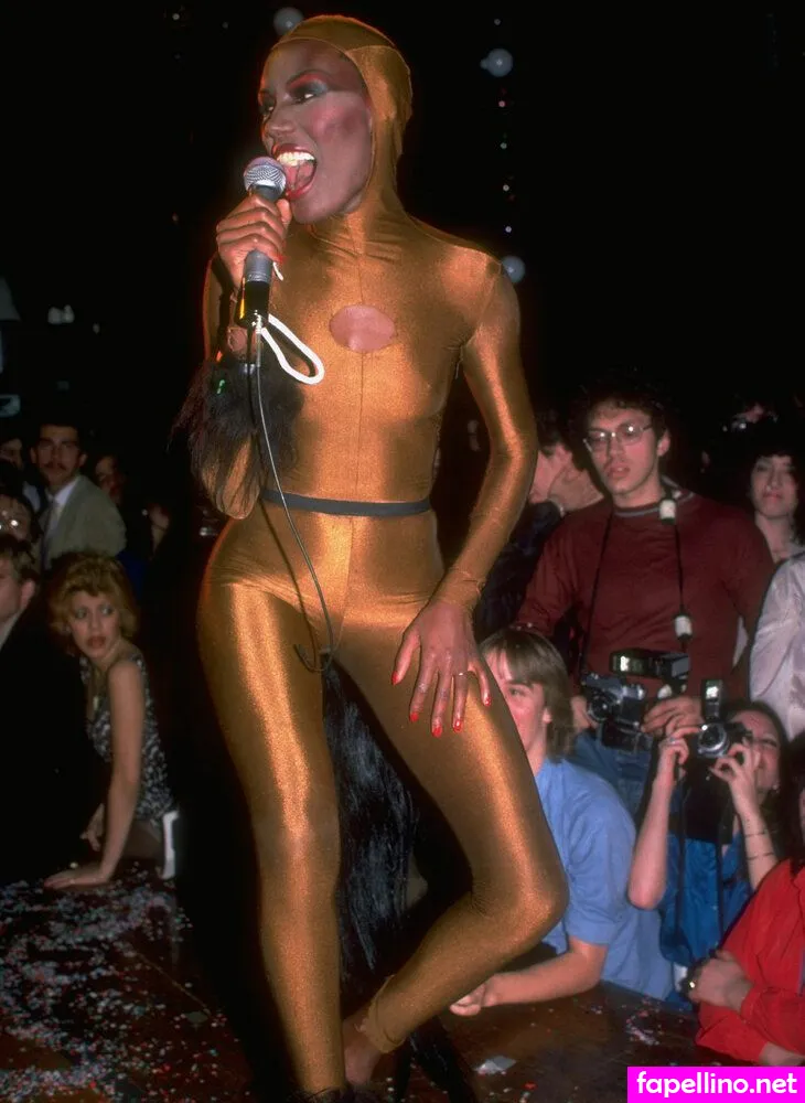 Missy Elliot Leaked Nude Picture #xFcPlZ5Ytp