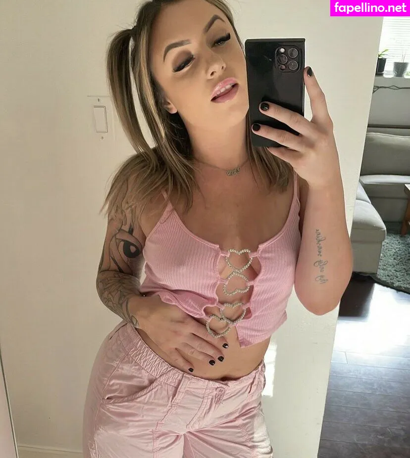 Mickikennedy, mkxxxxx Leaked Nude Picture #Inv9WN4R8J