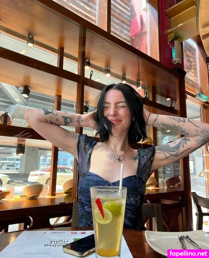 Julia Molligan, Molliganbitch Leaked Nude Picture #LX0IW9p9rx