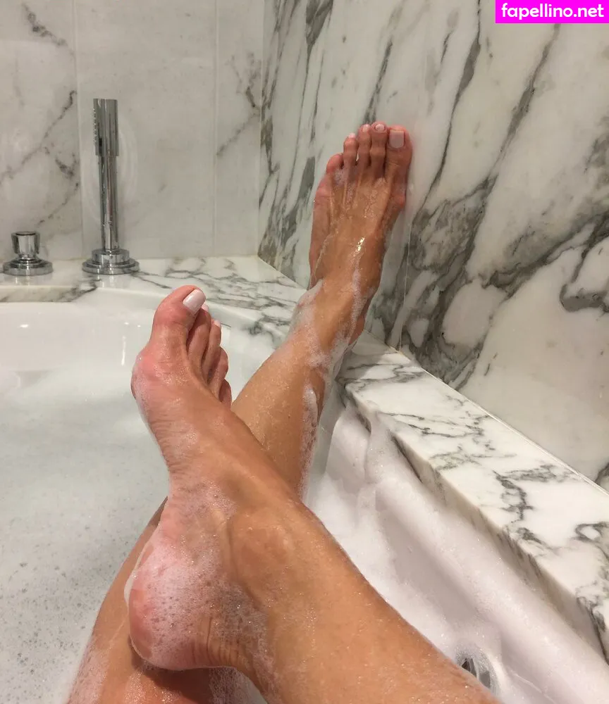 Deliciaesposa, momohotwife Leaked Nude Picture #3ifl3DhKXs