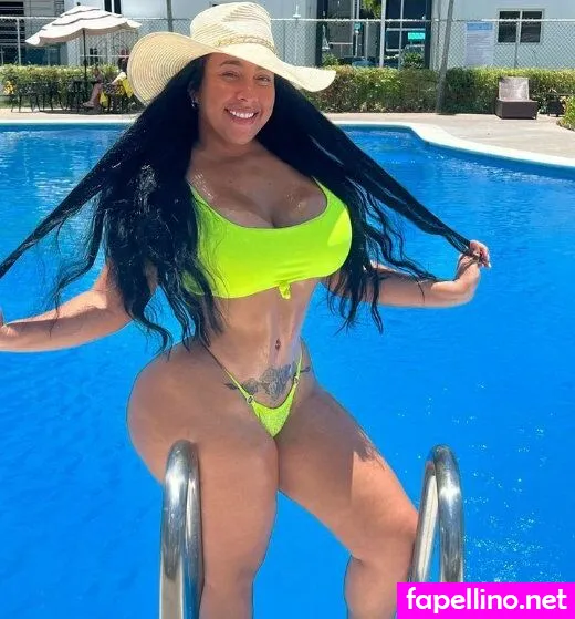 Moniquegomes48 Leaked Nude Picture #JCKfVBE0Vy