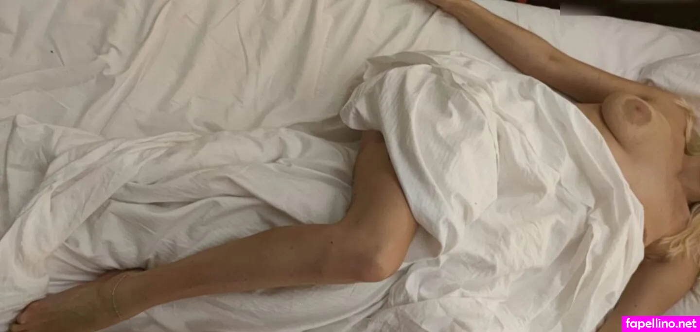 Mrs.milller, u366809285 Leaked Nude Picture #of5BFWE3DA