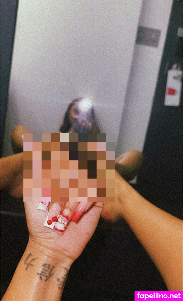 Muvahhmel Leaked Nude Picture #2vzgHEU3fo