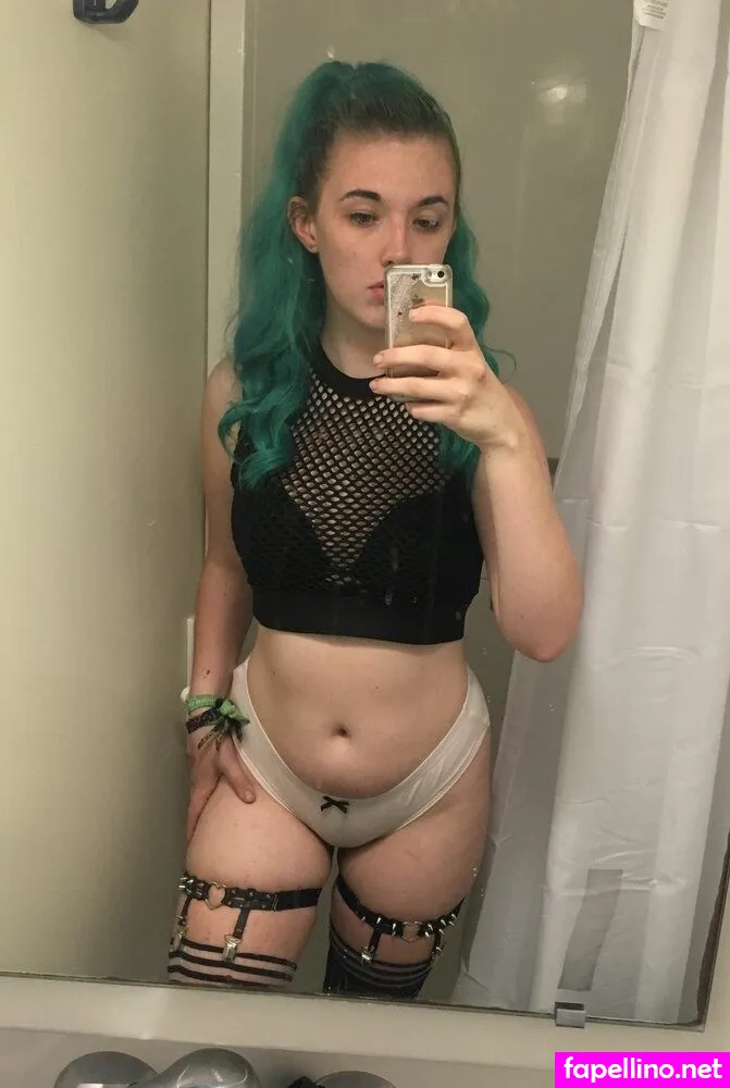Mystic.minx, mystik_minx Leaked Nude Picture #kvBemGNpY8