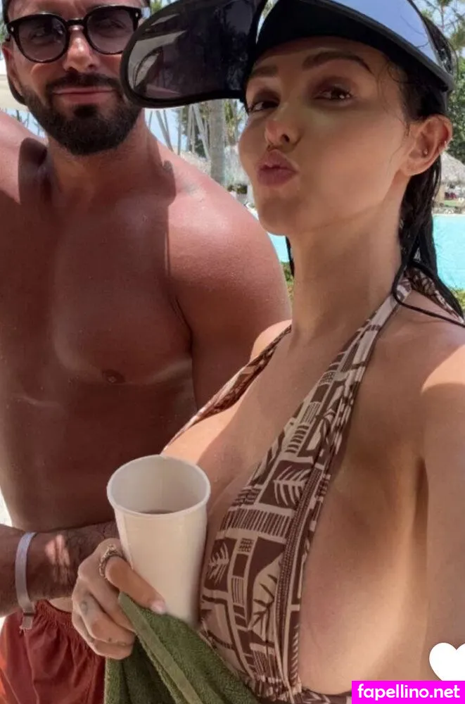 Nabilla, nabilla_oficiel Leaked Nude Picture #SPkO55GmGP