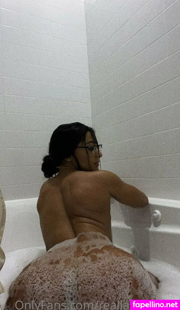 TheRealLadyTarzan, naturebooty, realladytarzan Leaked Nude Picture #0DvfVadh0Z