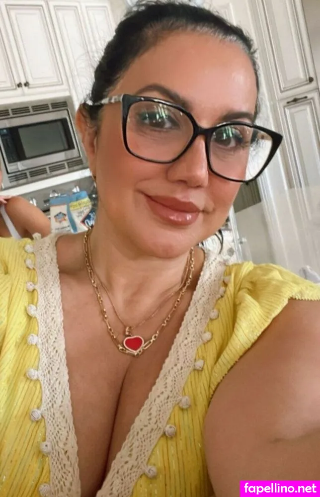 Nina, ninahazem Leaked Nude Picture #2oWh5ReaGS