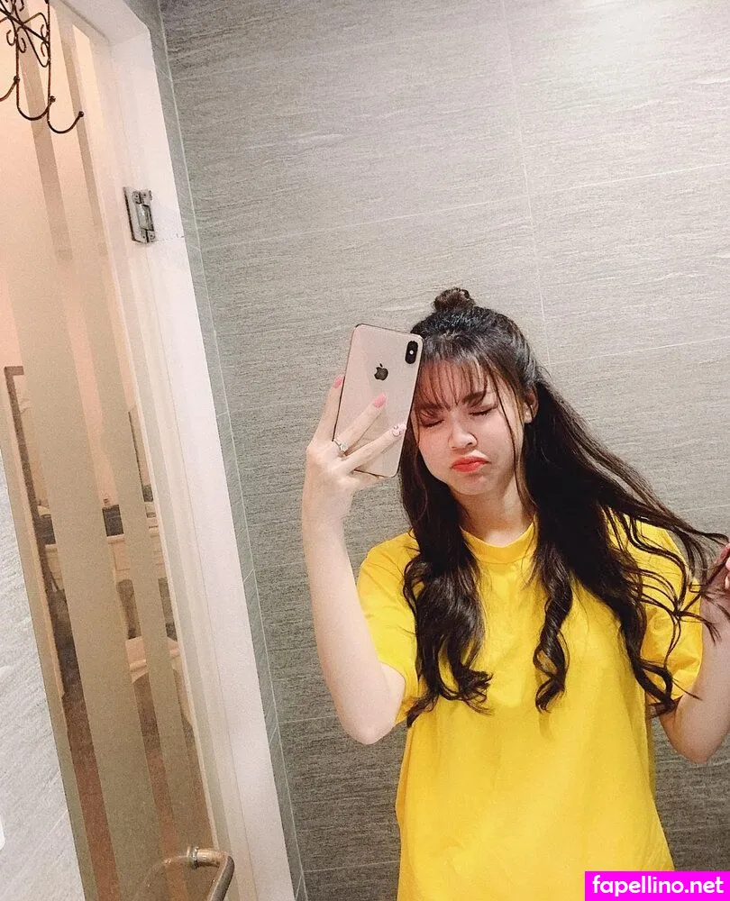 Nguyn H Linh, laelia_1997 Leaked Nude Picture #EXPr9YZ1oI