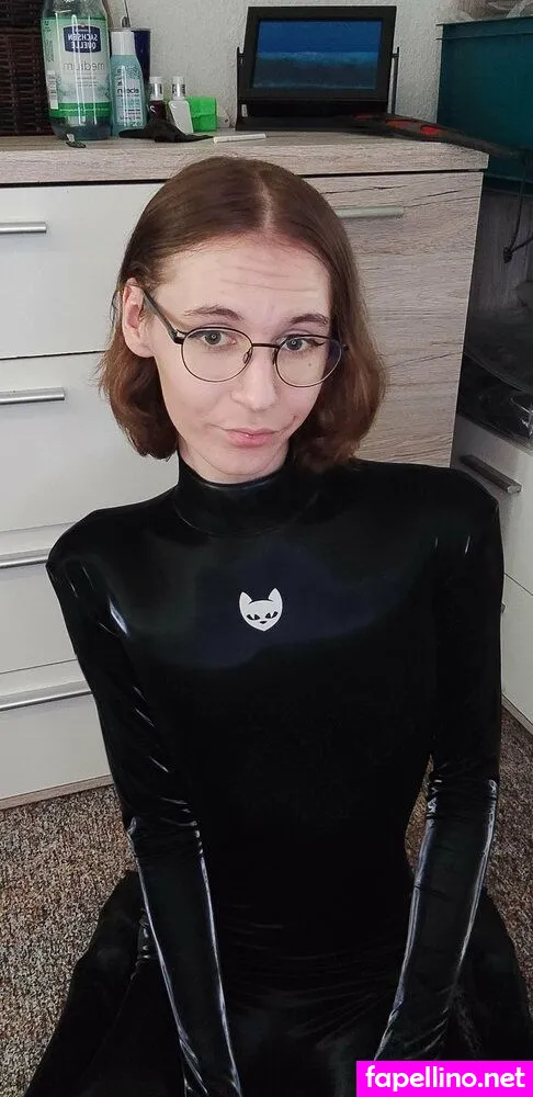 Nicki_fox, officialnickifoxx Leaked Nude Picture #HmFEMT8Dgo