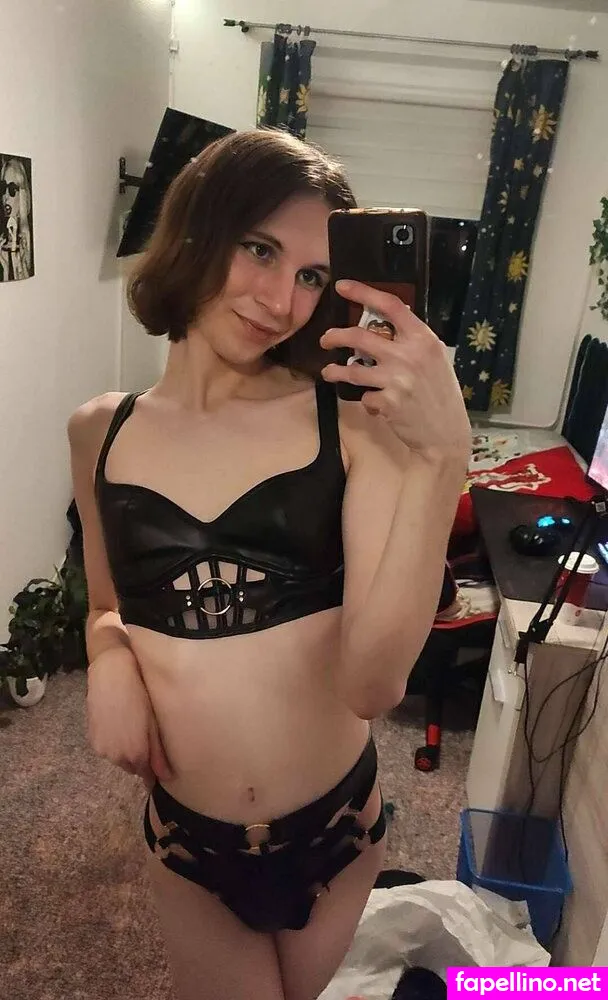 Nicki_fox, officialnickifoxx Leaked Nude Picture #pGG9p92lfU