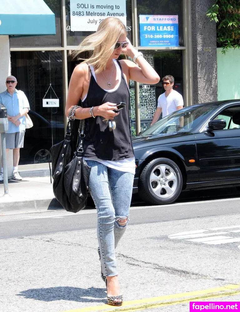 NickyHilton Leaked Nude Picture #MhGenkwDtp