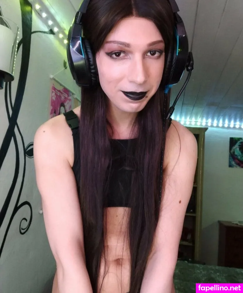 Nikybot, nikybot.exe Leaked Nude Picture #L1MpTPQdn2