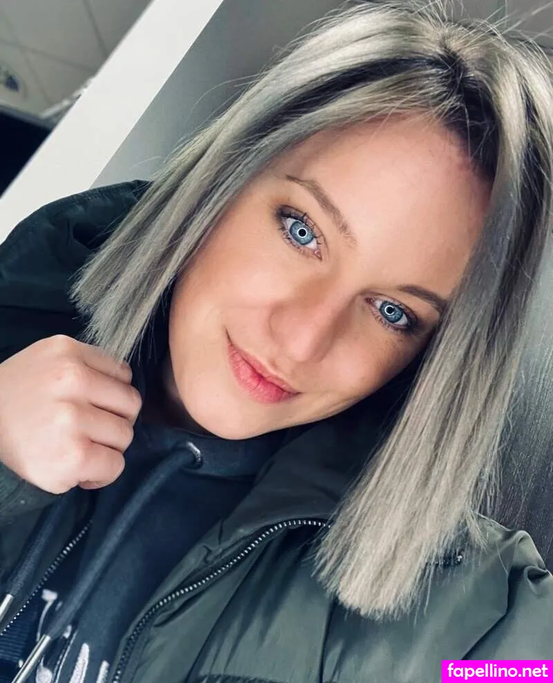 Ninakoenig_, ninasmumlife_ Leaked Nude Picture #9rVUHTOd9b