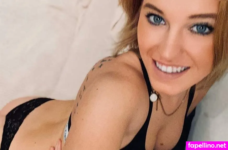 Ninakoenig_, ninasmumlife_ Leaked Nude Picture #JaAQJtl7te