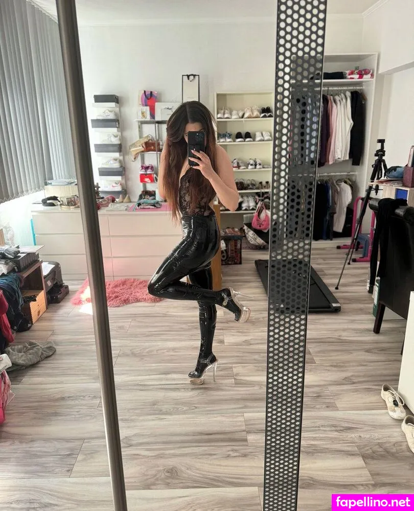 Nini_Raven, raven_nini Leaked Nude Picture #dPr1TqPDyy