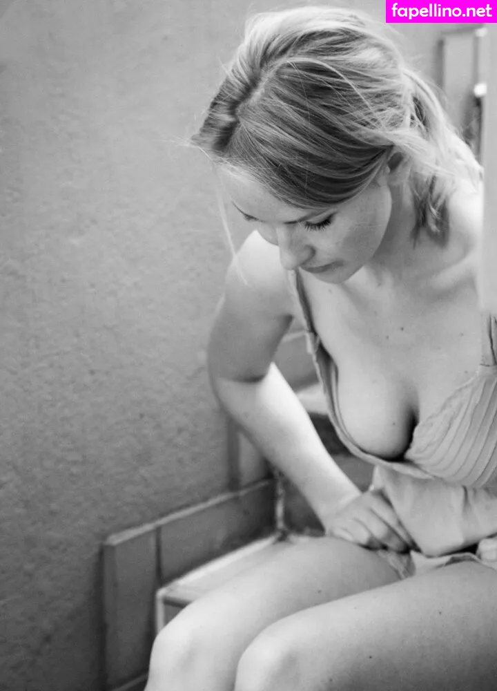 Katha_rina, ninahierba Leaked Nude Picture #v9DAj92tCA