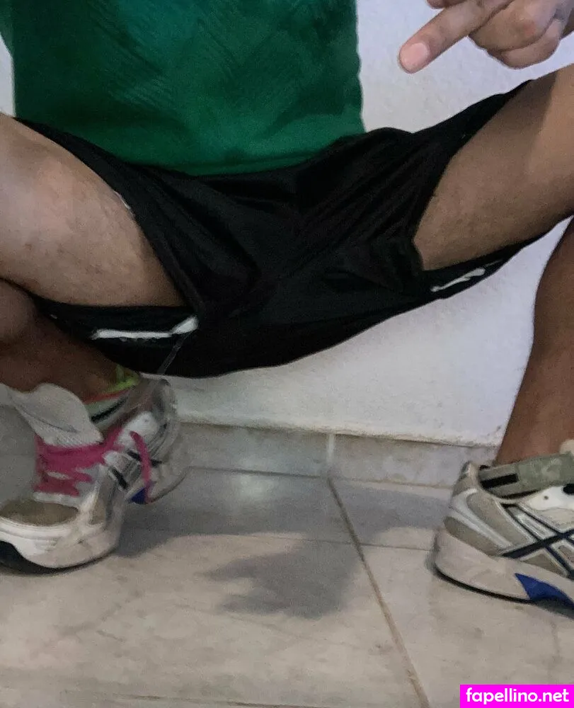 Onlyfeetnsneakers Leaked Nude Picture #GeHIO482gL