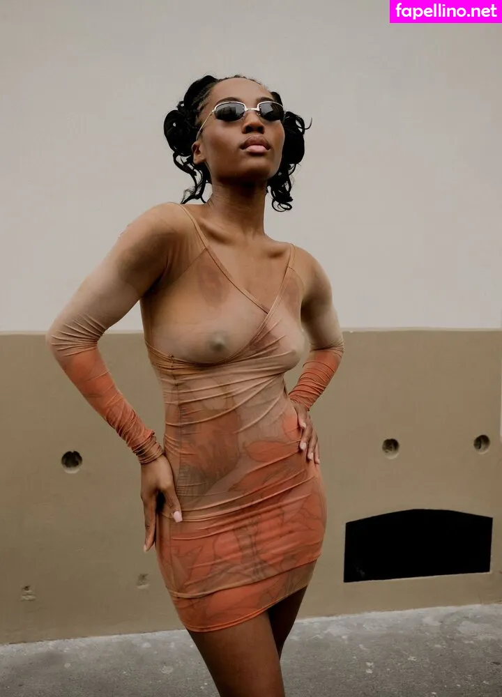 OOPS!!! International Leaked Nude Picture #25wSIKW520