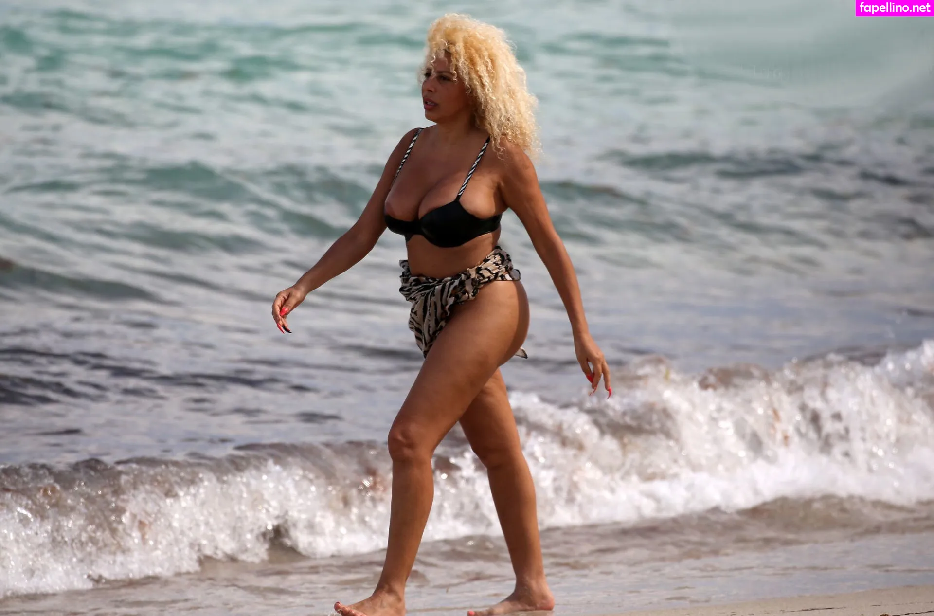 OOPS!!! International Leaked Nude Picture #SGNey3IlU4