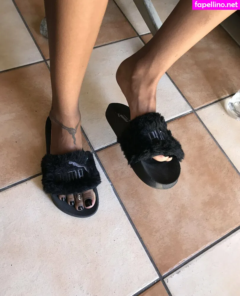 Paivaqueenfeet Leaked Nude Picture #dnPZg5fIfn