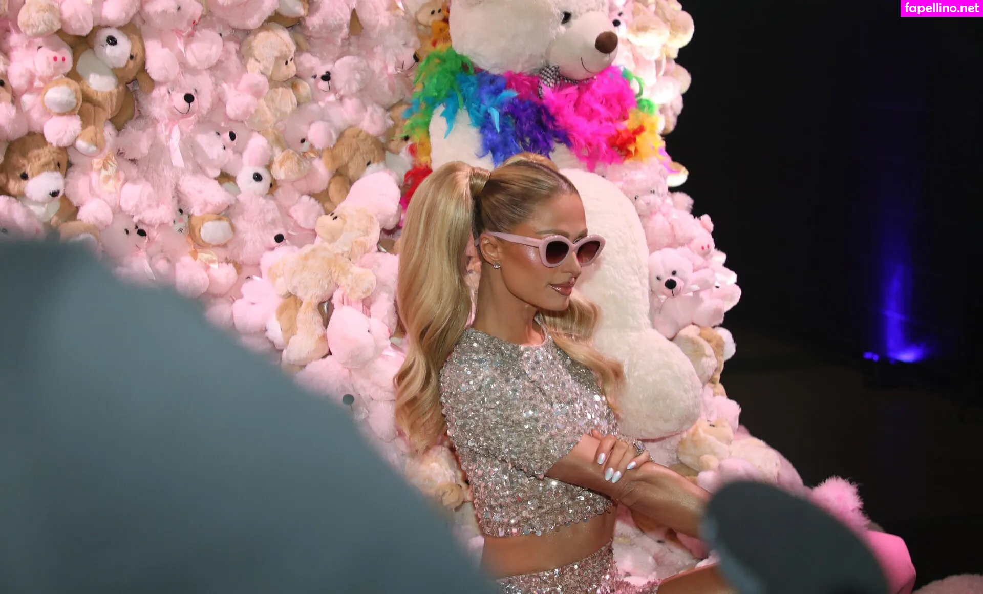 Parishilton Leaked Nude Picture #BMqUtSUDlo