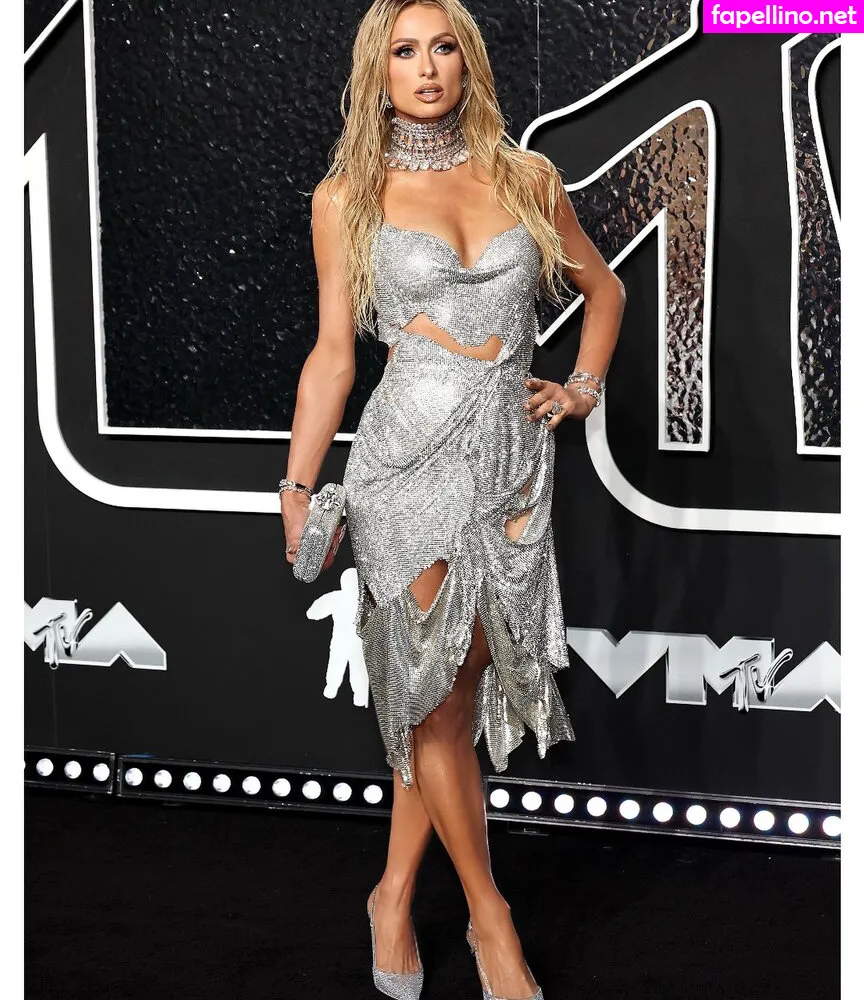 Parishilton Leaked Nude Picture #MSw50Kh25P