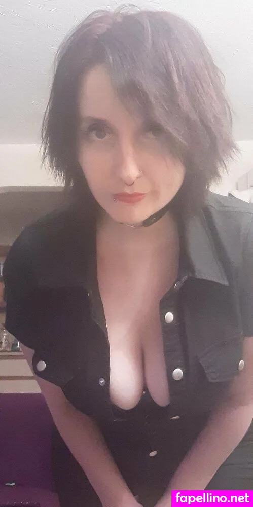 Peacelily1993, peacelily93 Leaked Nude Picture #WbBsEjidgS