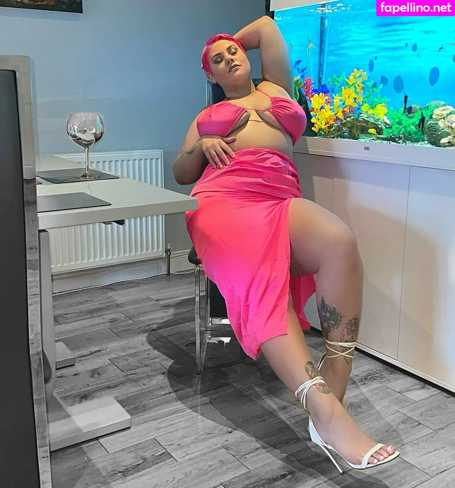 Https:, peachesnisker Leaked Nude Picture #00QKiiVERm