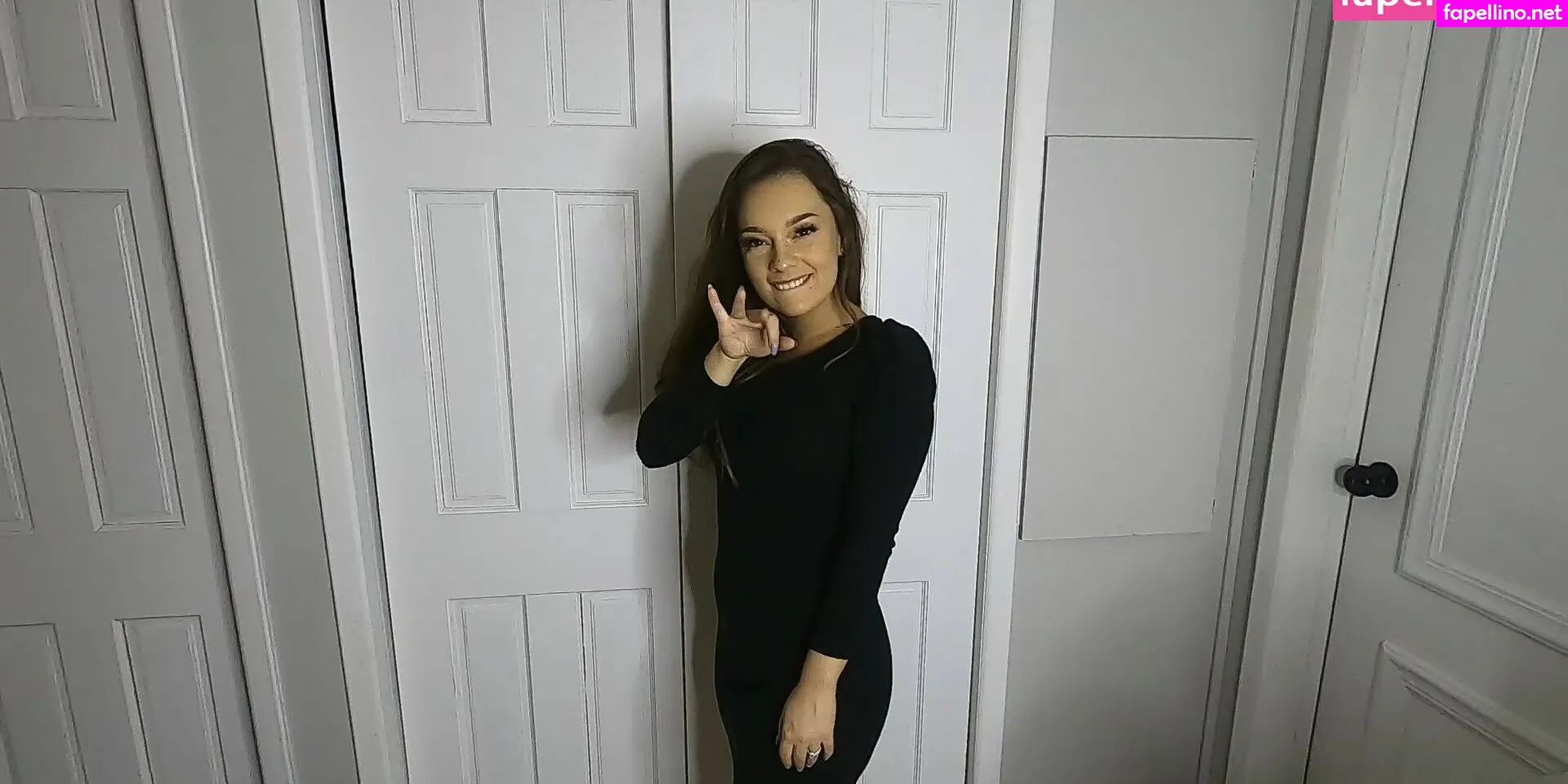 Ashley Paige26, just_peachyy_vip, peachprincesxx, sara.wald.2698 Leaked Nude Picture #ZhBeMoBpL3