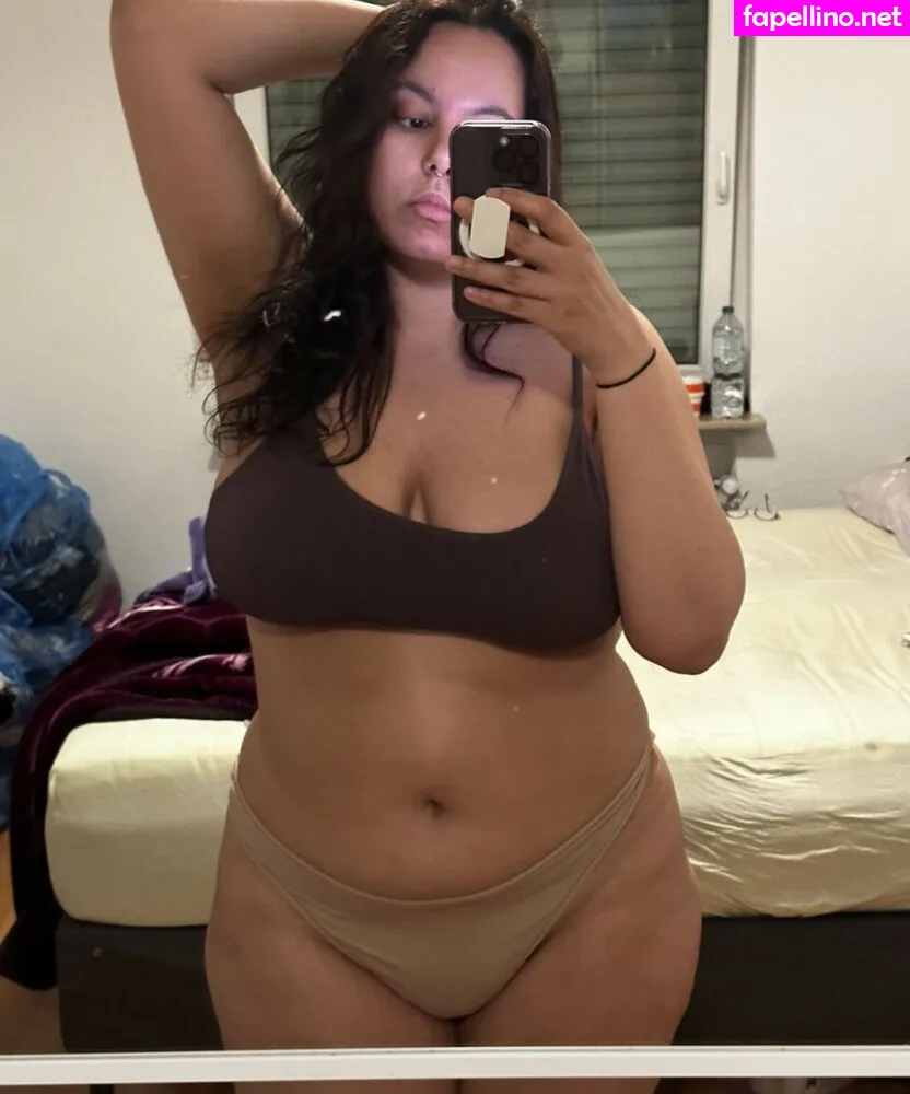 Peach.yara, peachyriya Leaked Nude Picture #5tXGb6imUt