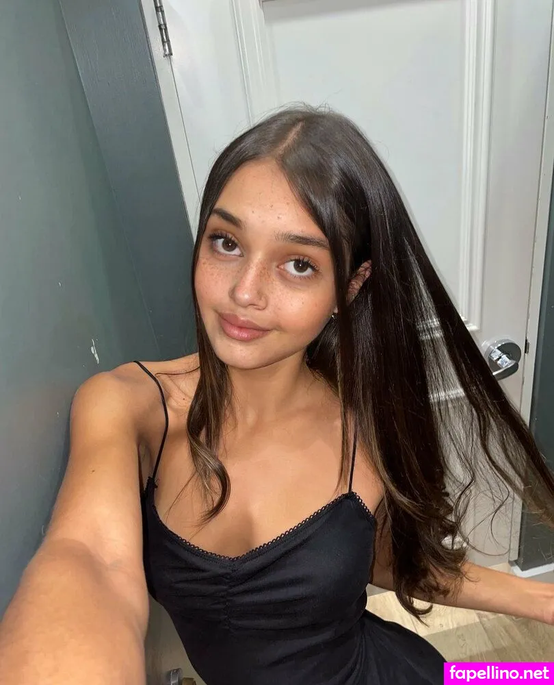 Lexy4ever, petitelexi4ever Leaked Nude Picture #5knqLSbphx
