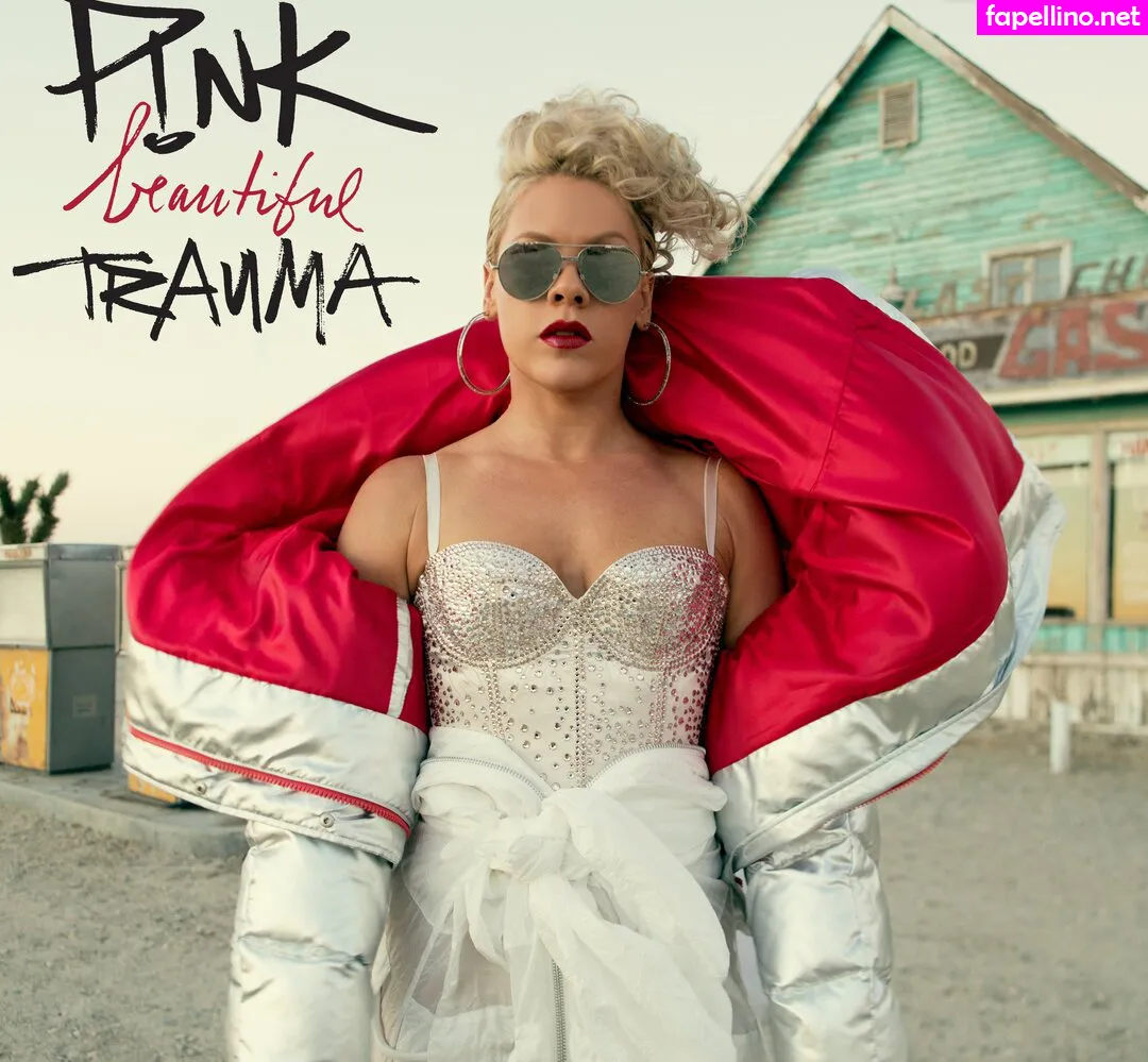 Alecia Beth Moore, Pink, pinksuicide Leaked Nude Picture #1ffcLMkZIf