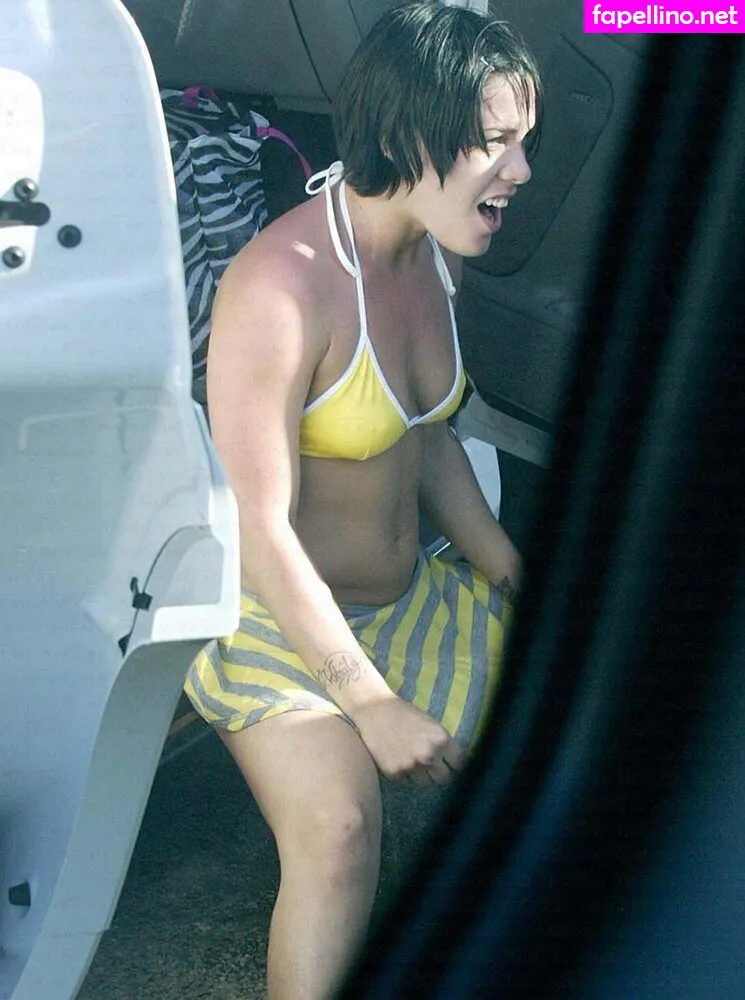 Alecia Beth Moore, Pink, pinksuicide Leaked Nude Picture #MqFTB86EZH