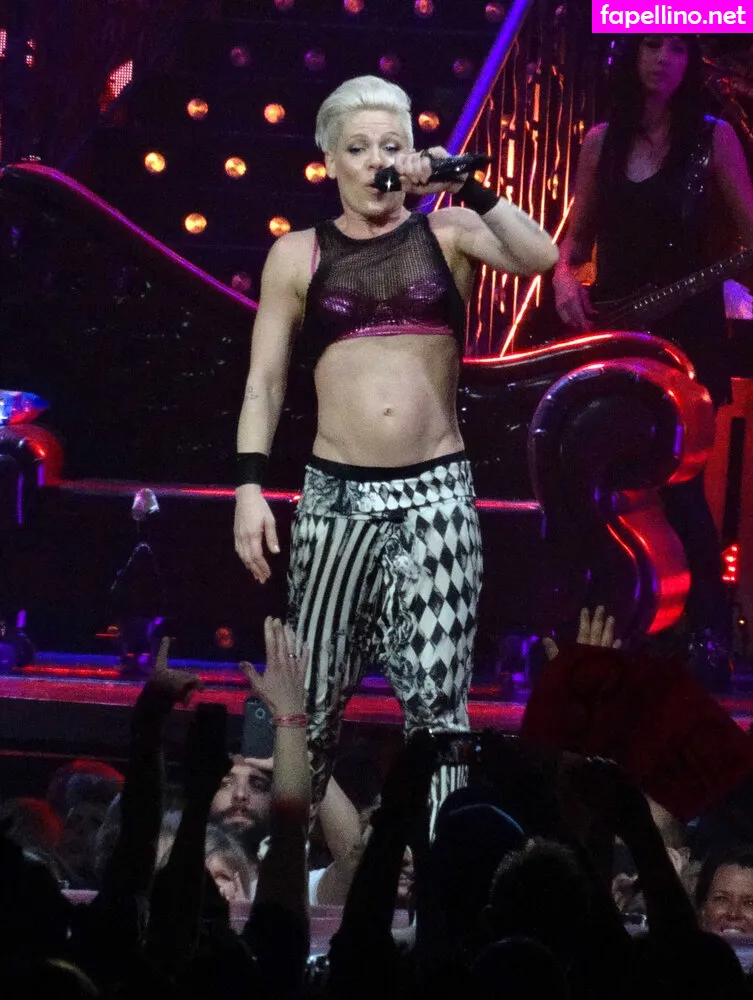 Alecia Beth Moore, Pink, pinksuicide Leaked Nude Picture #VUJVS4mADh