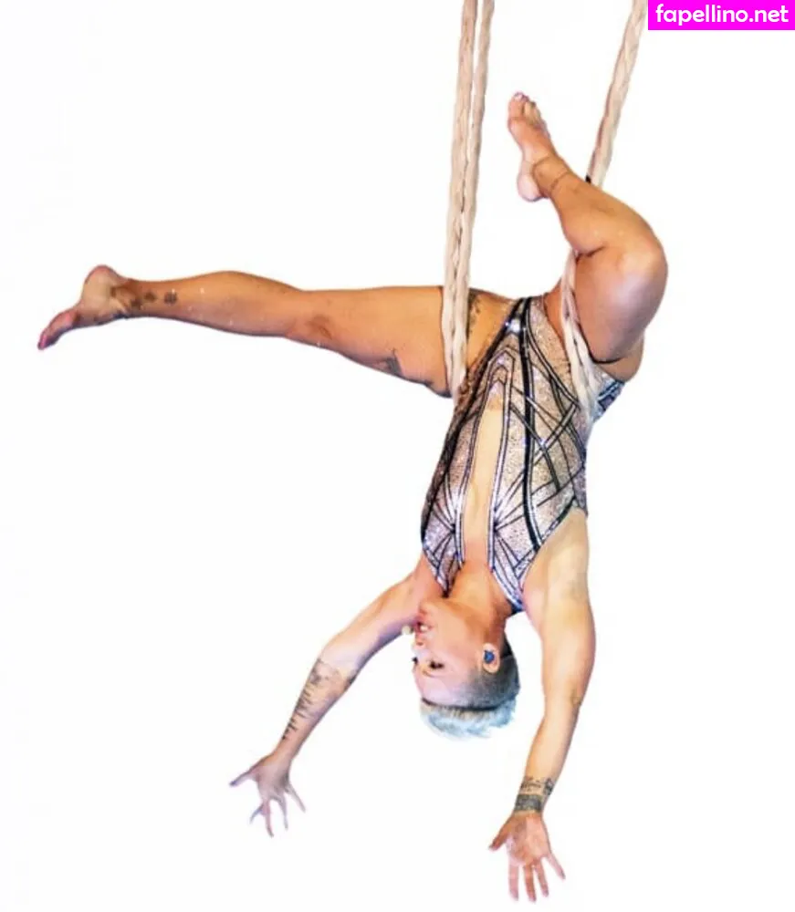 Alecia Beth Moore, Pink, pinksuicide Leaked Nude Picture #WZR9Us9z0l