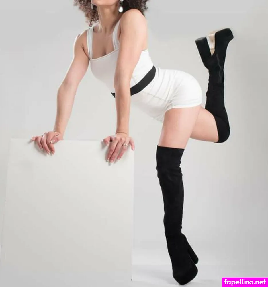 Pinkalinacurlydancer Leaked Nude Picture #8TpZ2IaIkI