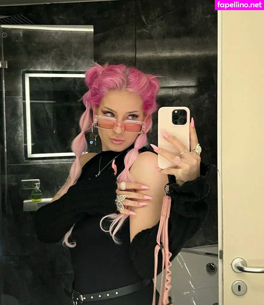 Fairykaro, karolinantivist, pinkarosalina Leaked Nude Picture #PqrNwrQRjZ
