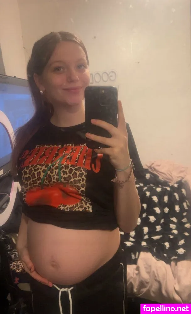 Maddieelambertt, pregnantmadz Leaked Nude Picture #mSm9Bb7bms