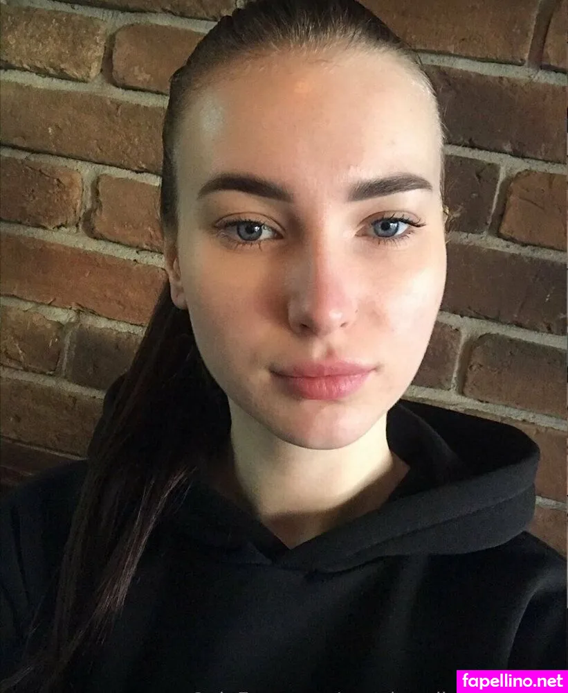 Prettieredheadevelyn Leaked Nude Picture #FS5sHKb9gn