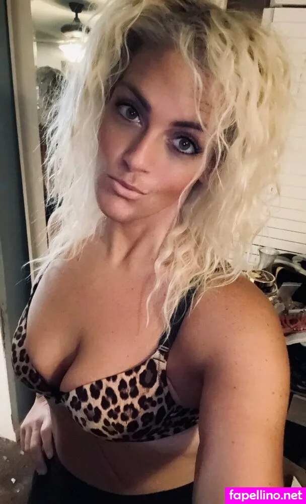 Princessariel32 Leaked Nude Picture #02ICeS1NSh