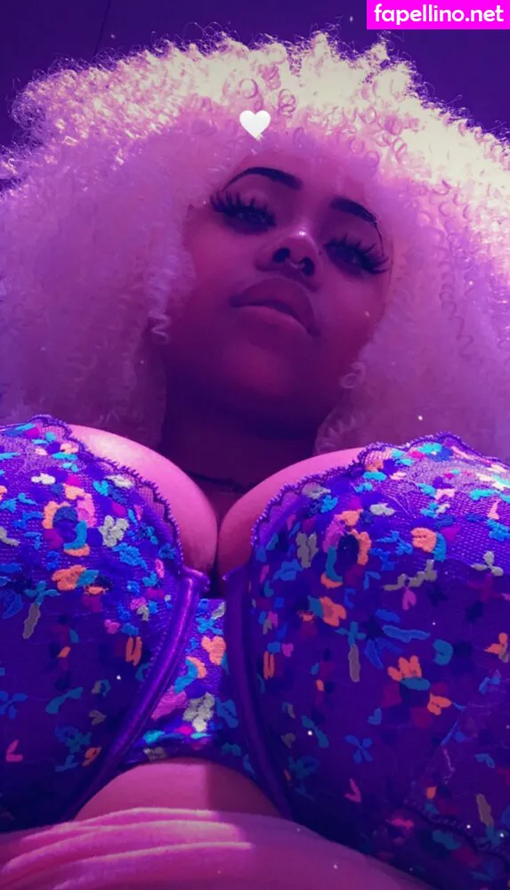 Maylonn, Savagely Lewd TIKTOKER, https:, queeensavage, savagelylewd Leaked Nude Picture #PyPcfve9xH