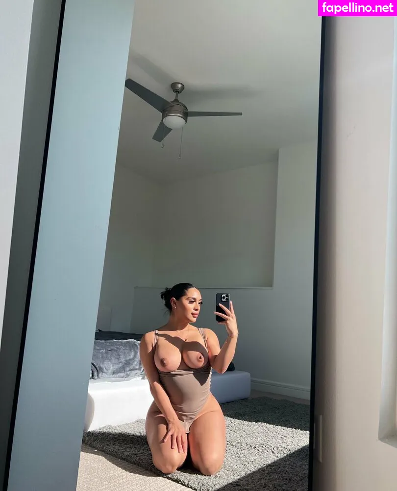 Andreaamercc, queendreaaaa Leaked Nude Picture #6vw8obf5TF