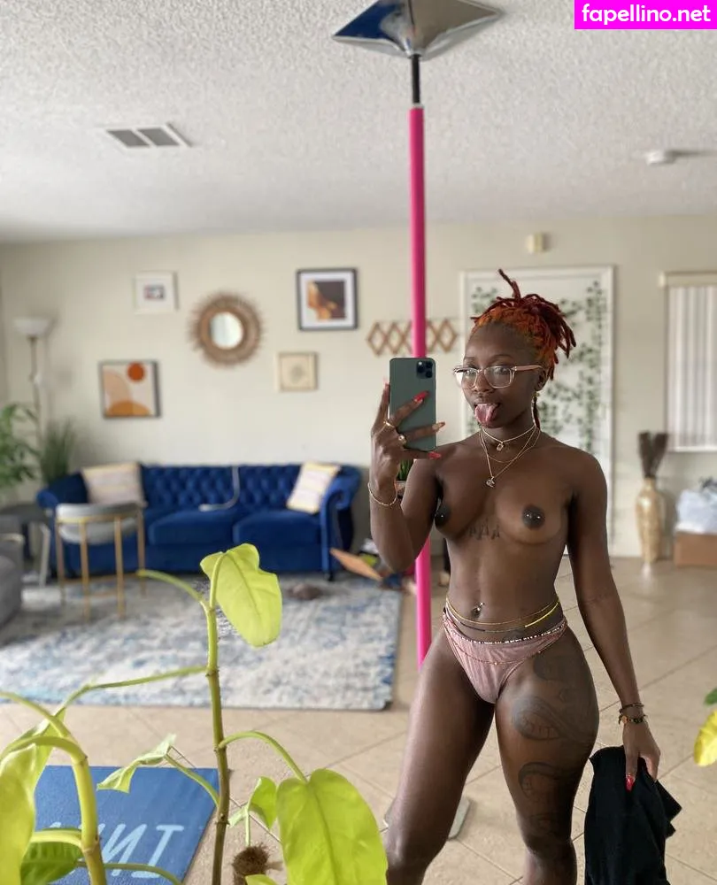 Queenflexi, queenflexi_ Leaked Nude Picture #Mb4S9QAXNM