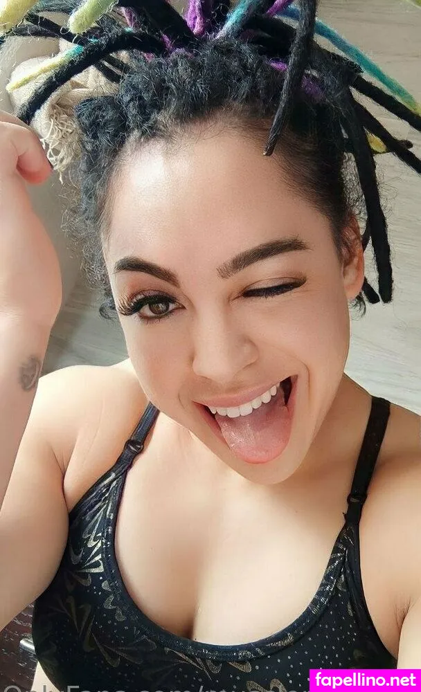 _queenavery, queenmuscleavery Leaked Nude Picture #SuZoUHecp3