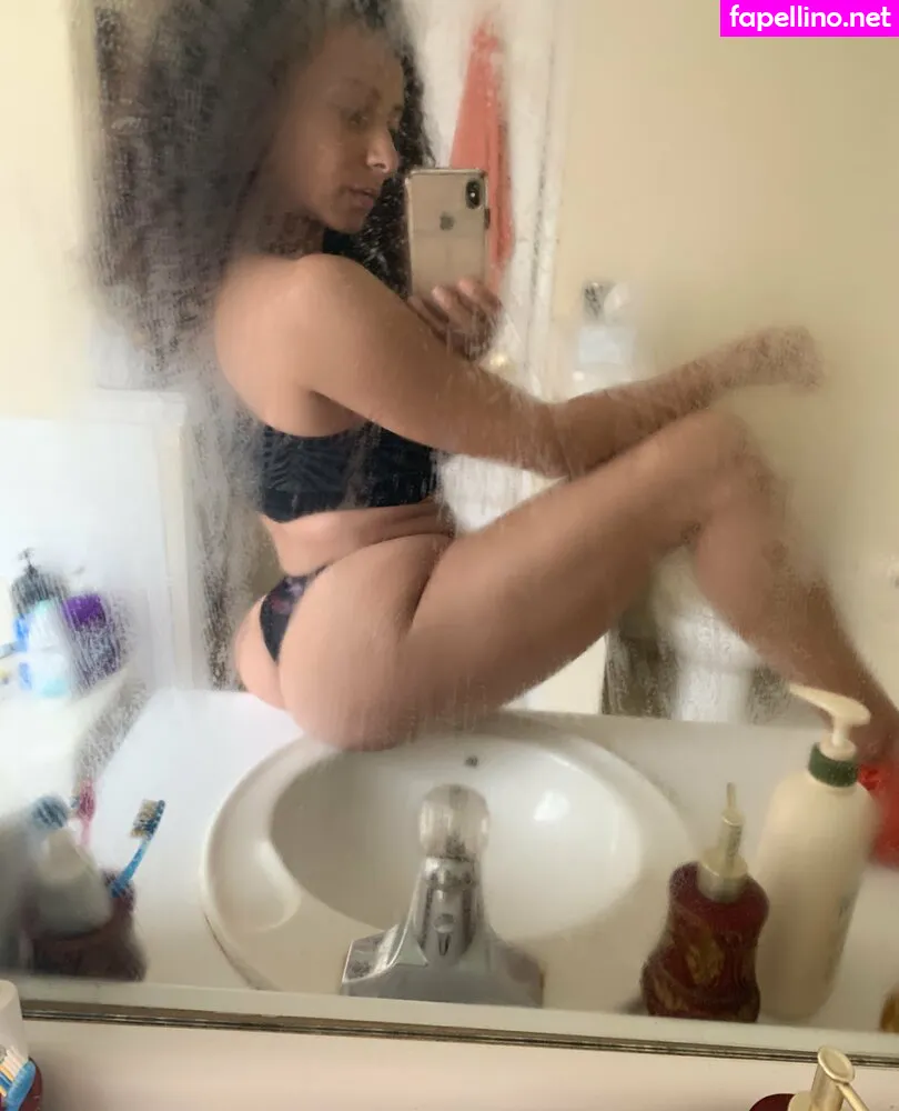 Queensotrill Leaked Nude Picture #f0mjkignrw