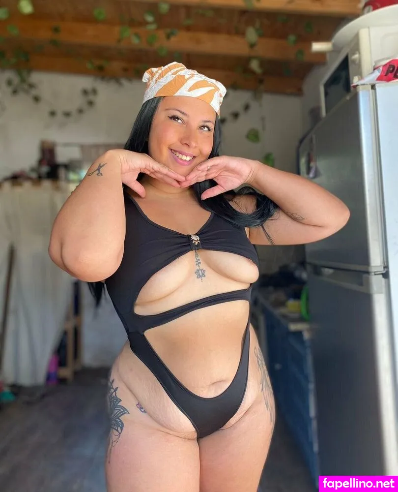 Queenthesex, yesterdaysgarbage Leaked Nude Picture #0tMFmwRu9P