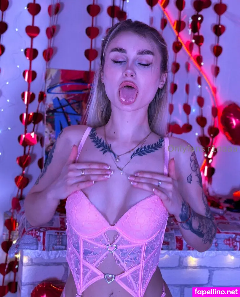 R1naaa Leaked Nude Picture #j11IjOzLNg